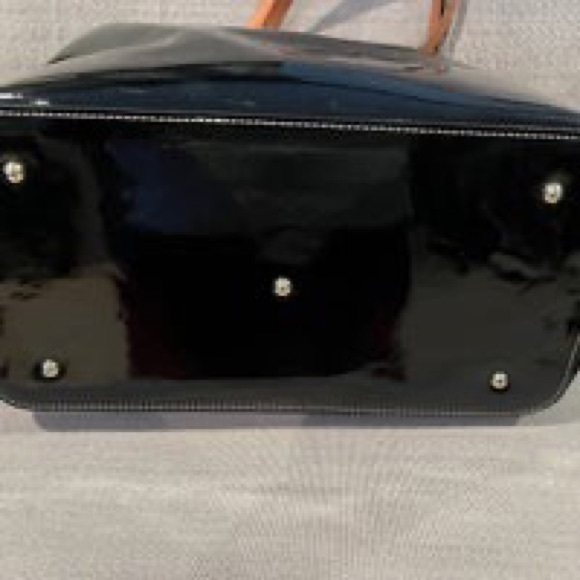 NWOT Dooney and Bourke | Flynn Patent Leather Shoulder Bag - Picture 4 of 13